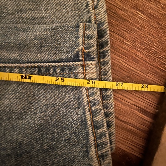 Denim Forum - The Yoko High Rise Slim Fit - Picture 12 of 13